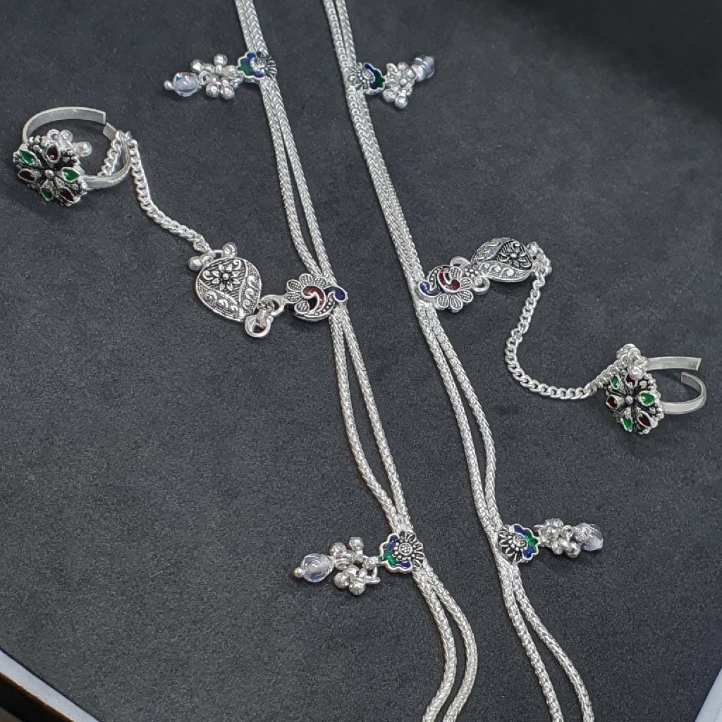 Silver Fancy Design Pag Pan Payal - Image 2