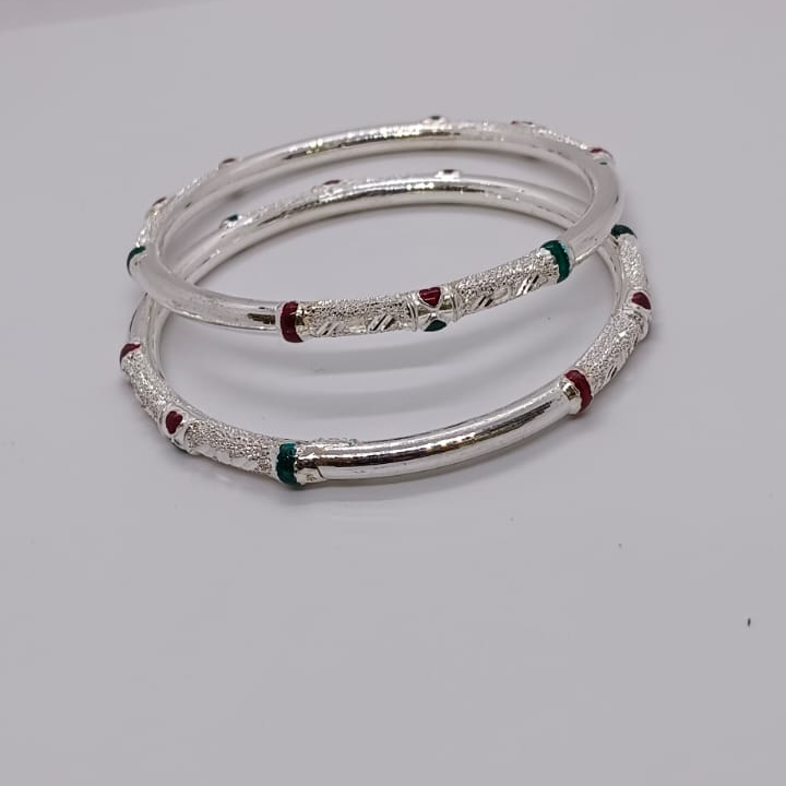 Silver Red And Green Mina Kadli
