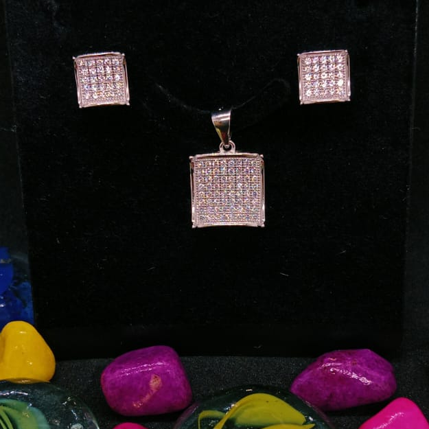 Silver 9.25 Diamond Pendant Set