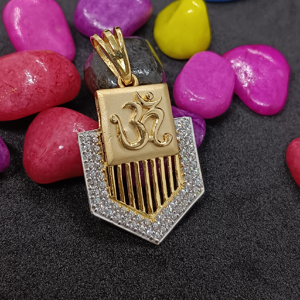 Gold 22k Fancy Diamond Pendant