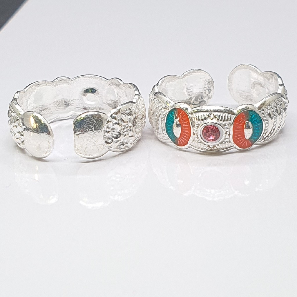 Silver Ladies Toe Rings - Image 2
