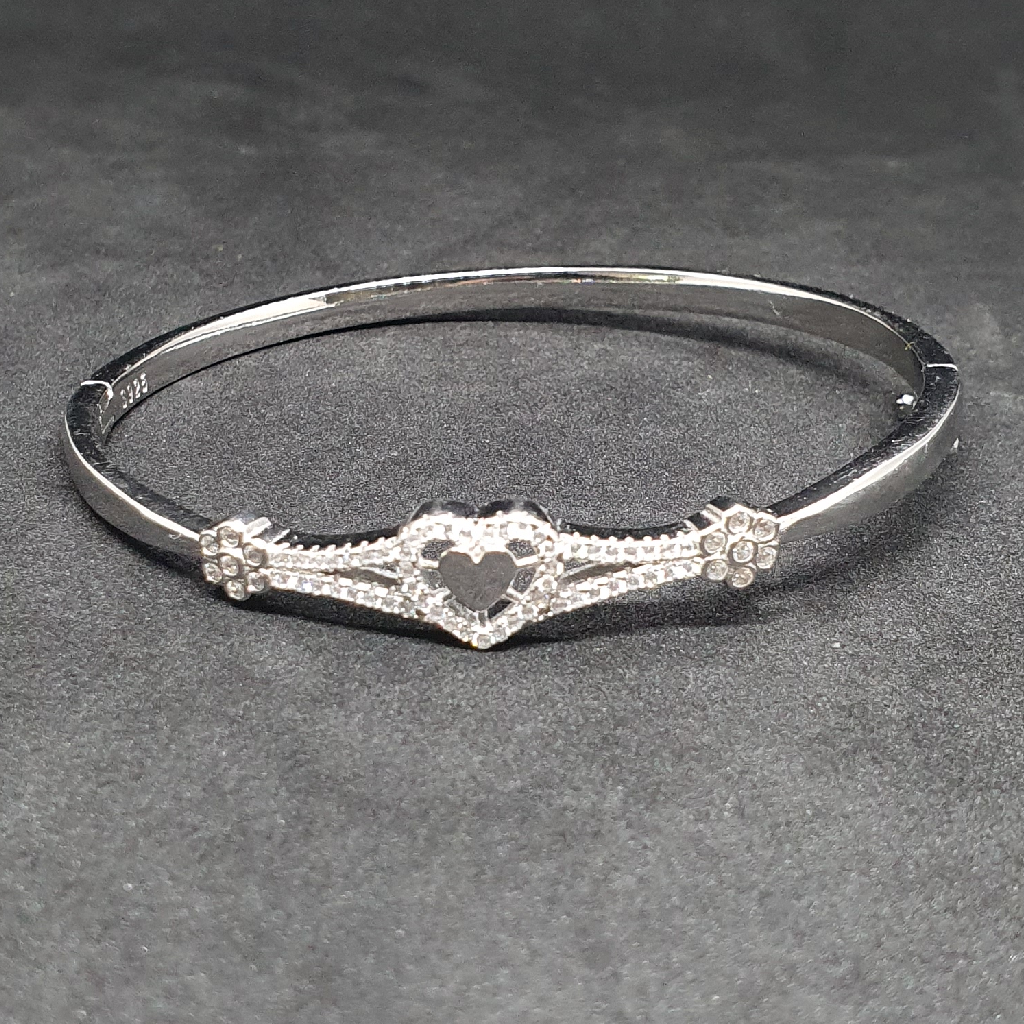 Silver 92.5 heart shape ladies bracelet