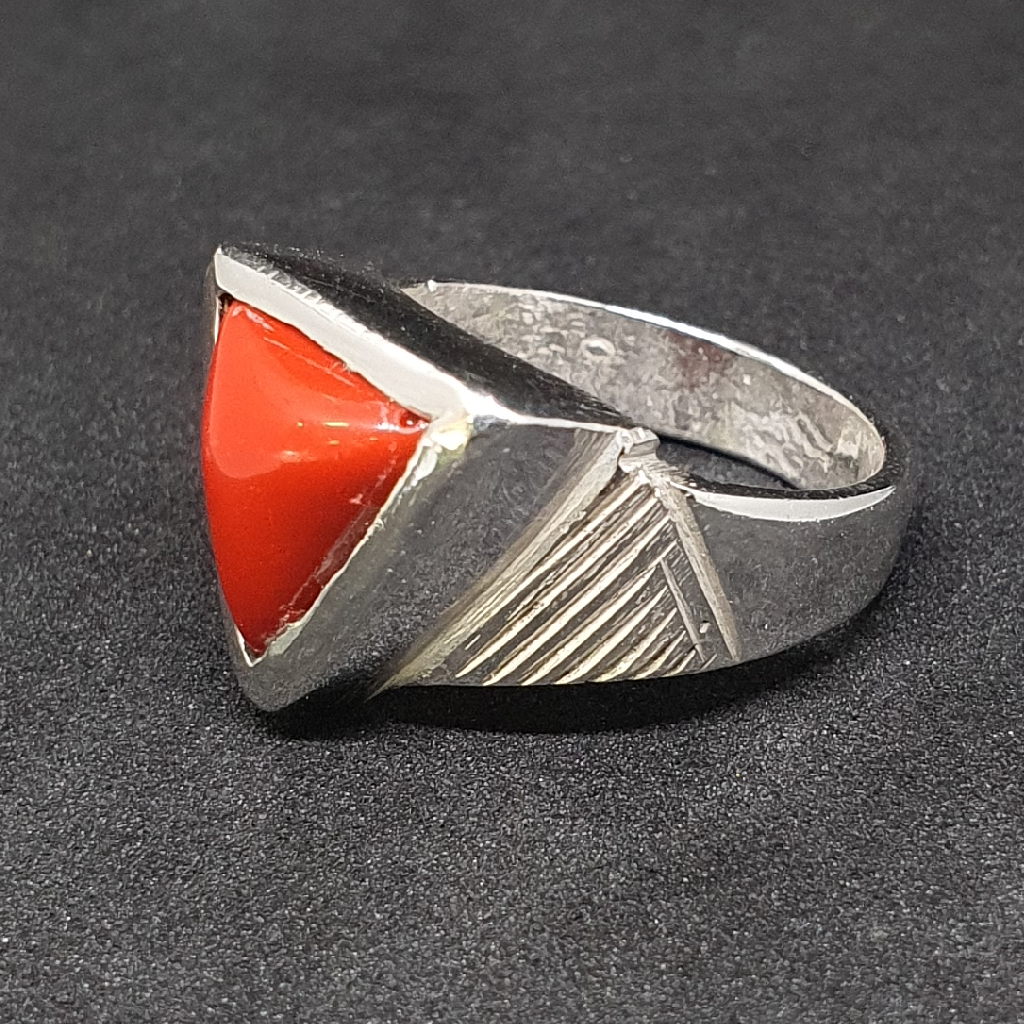 Natural Corel Silver Gents Ring - Image 2