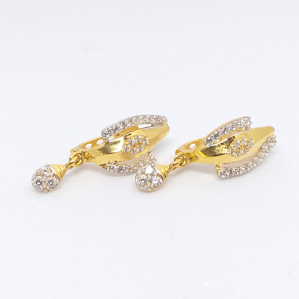 Gold 18k Diamond Fancy Latkan Kadi