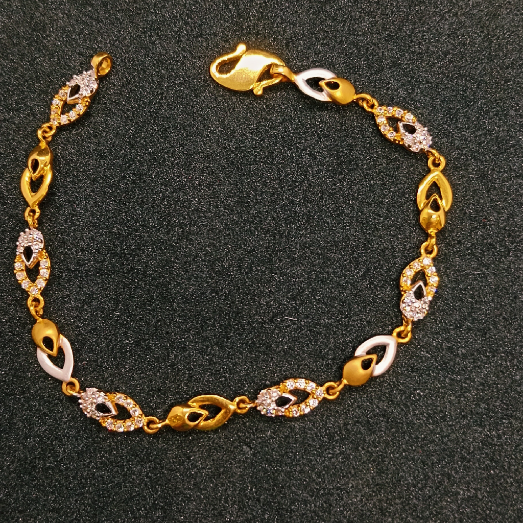 22k Gold Diamond Ladies Bracelet