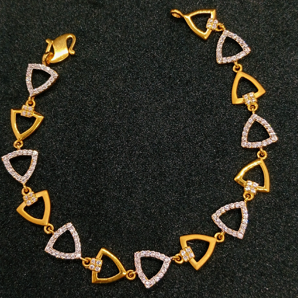 22k Gold Diamond Ladies Bracelet