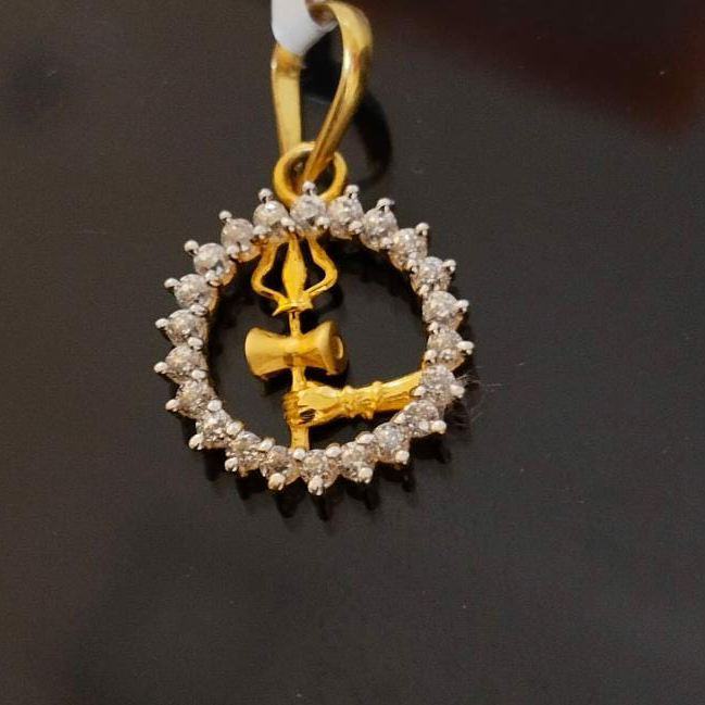 22k Gold Diamond Pendant