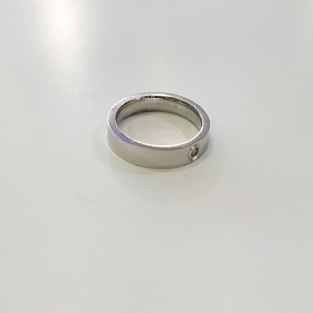 Silver 9.25 Simple Ring - Image 2