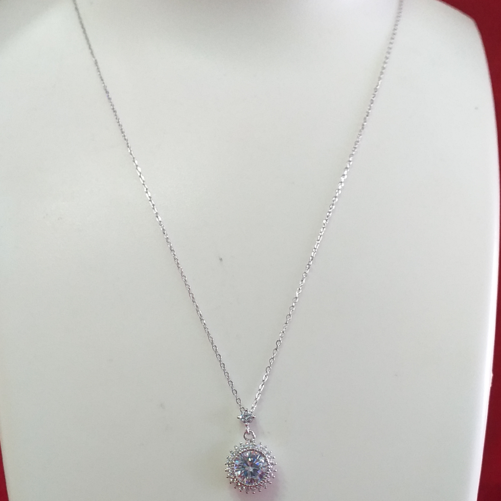 Silver 92.5 Fancy White Diamond Pendant Chain