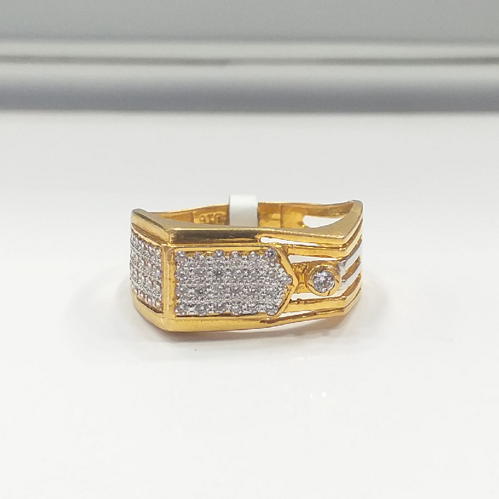 22.k Gold Diamond Ring