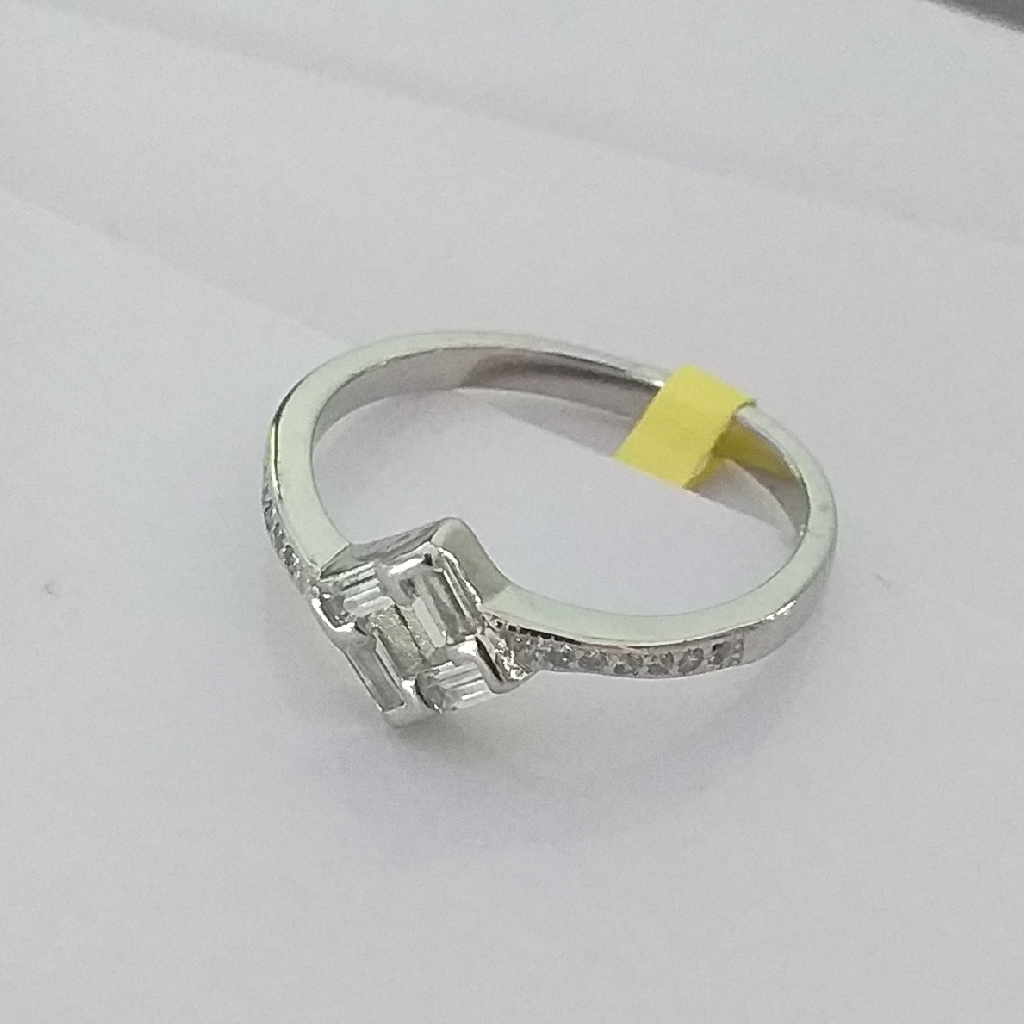 92.5 Silver Fancy Diamond ring - Image 2