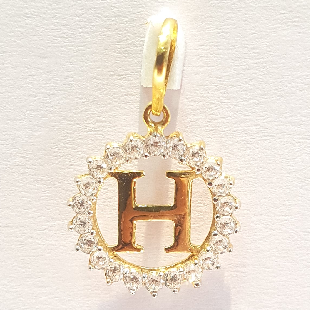 18k diamond latter pendant h