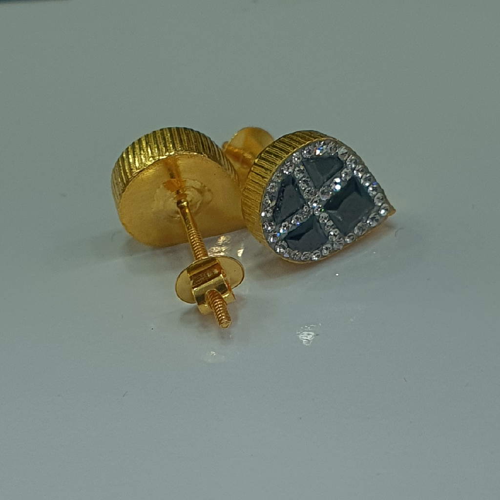 18 K Gold Diamond Fancy Design Antique Earrings