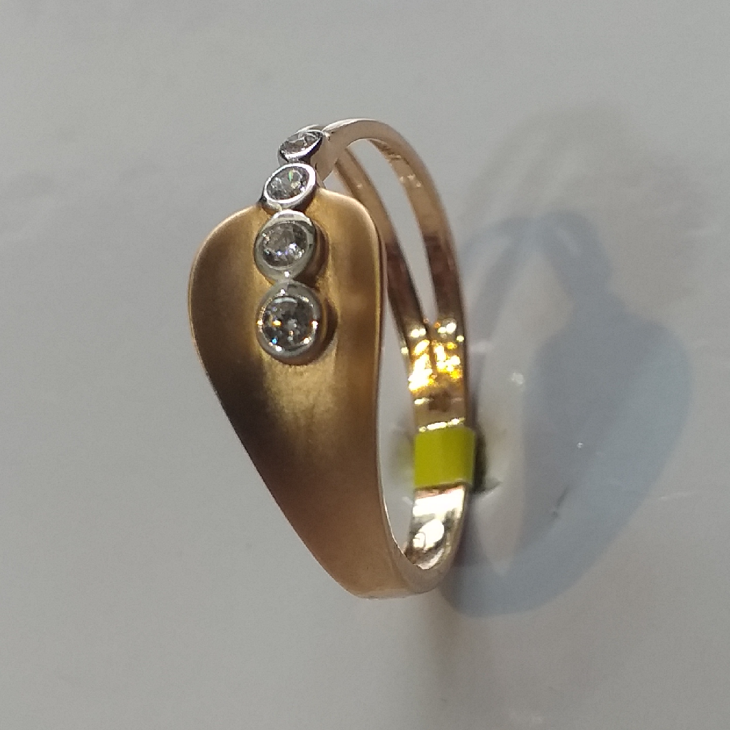 18 K Rose Gold Western Design Ring For Women