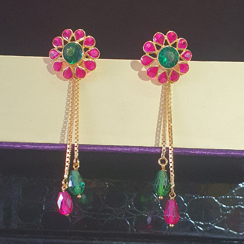 22k Hallmark Gold Color Full Earring For Woman