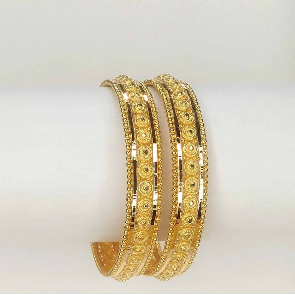 916 premium yellow gold women bangles