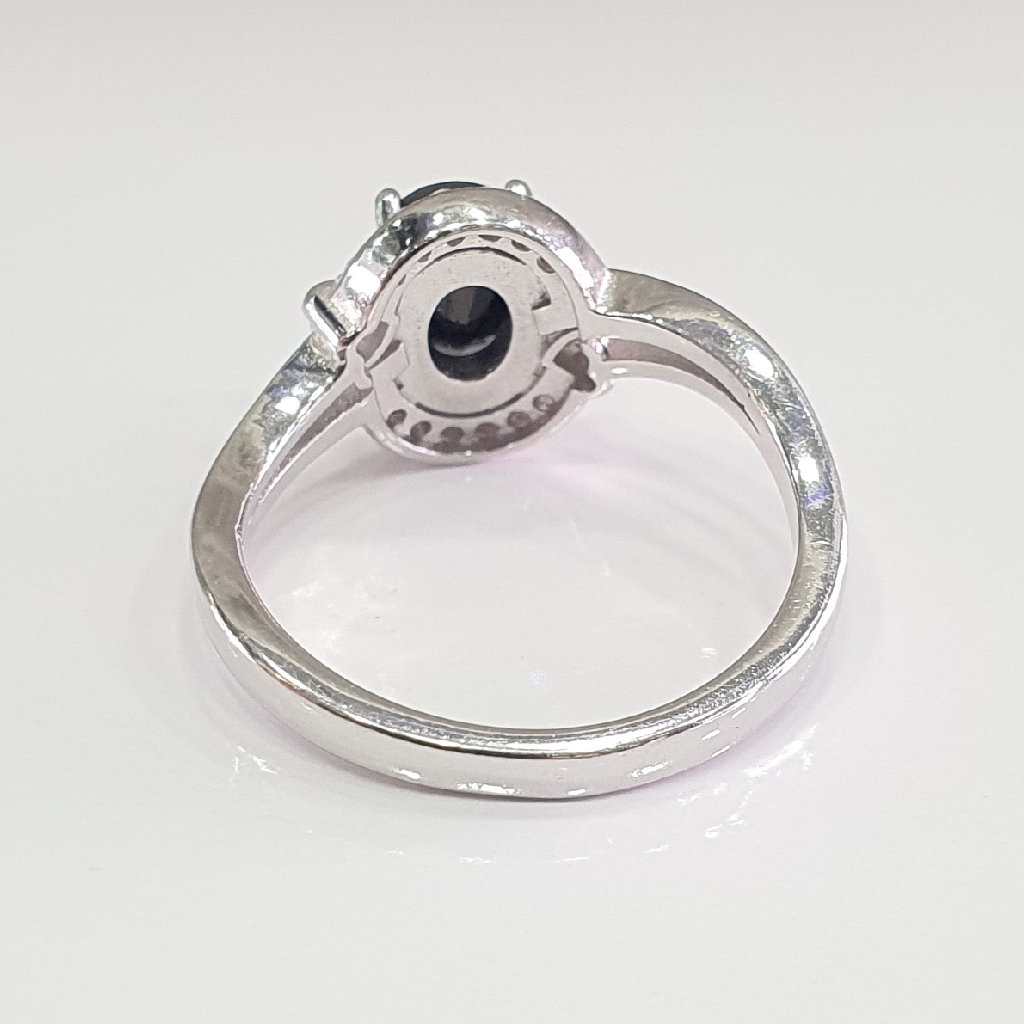 925 Silver Black Stone Ring - Image 3