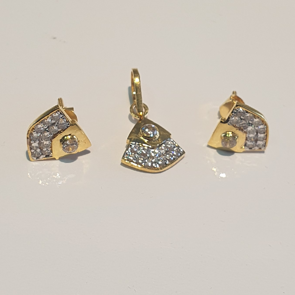 18k fancy pendant set