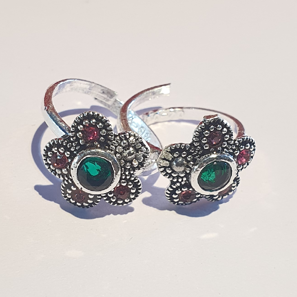 Silver oxide fancy machhali  Toe Rings