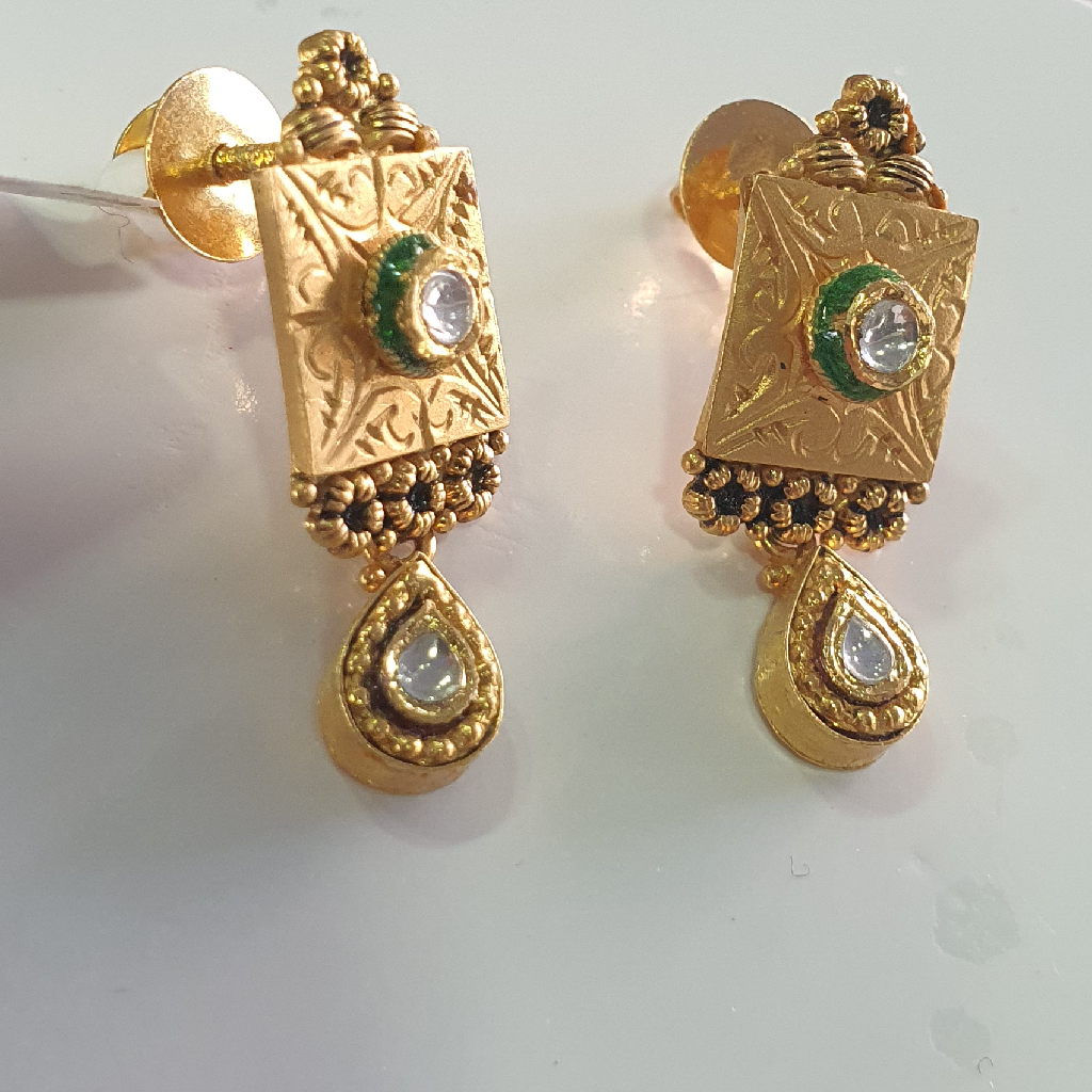 22k rajwadi gold ethnic earrings For women