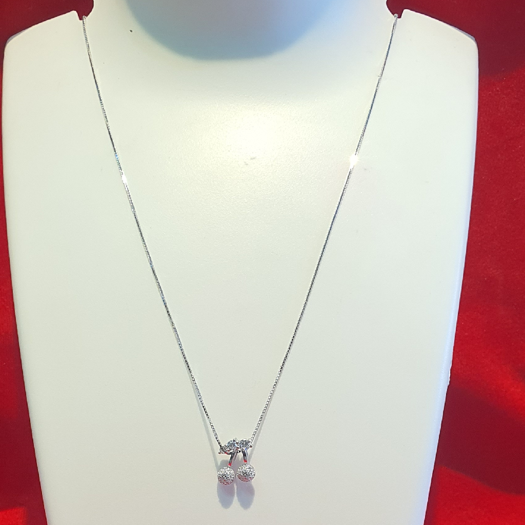 Beautiful Zircon diamond chain pendant