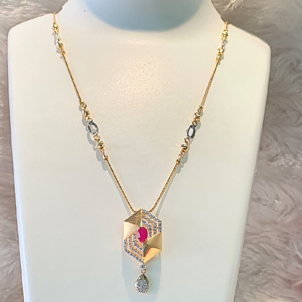 22k Red Diamond Mate Finished Necklace Earrings