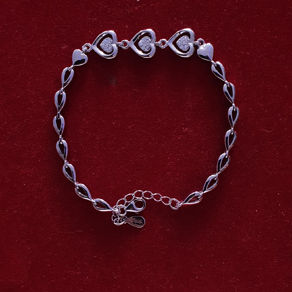 New  heart shap  92.5 ladies lucky