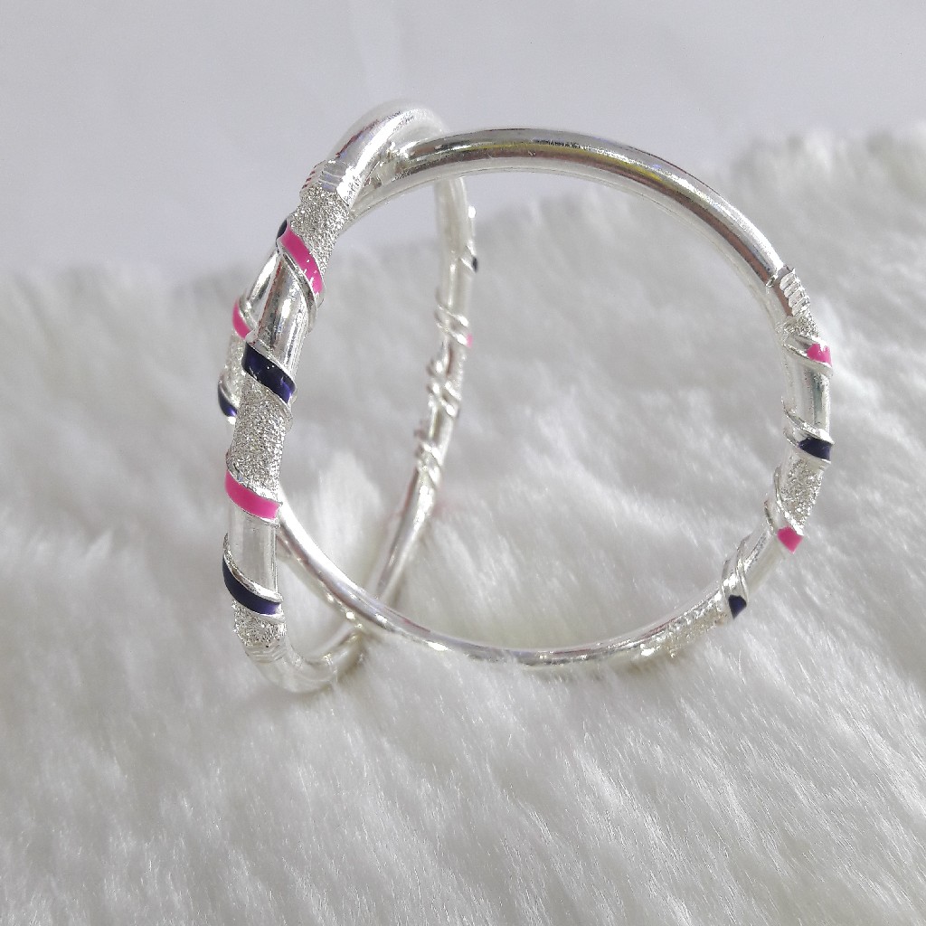 Silvar fancey new bangles