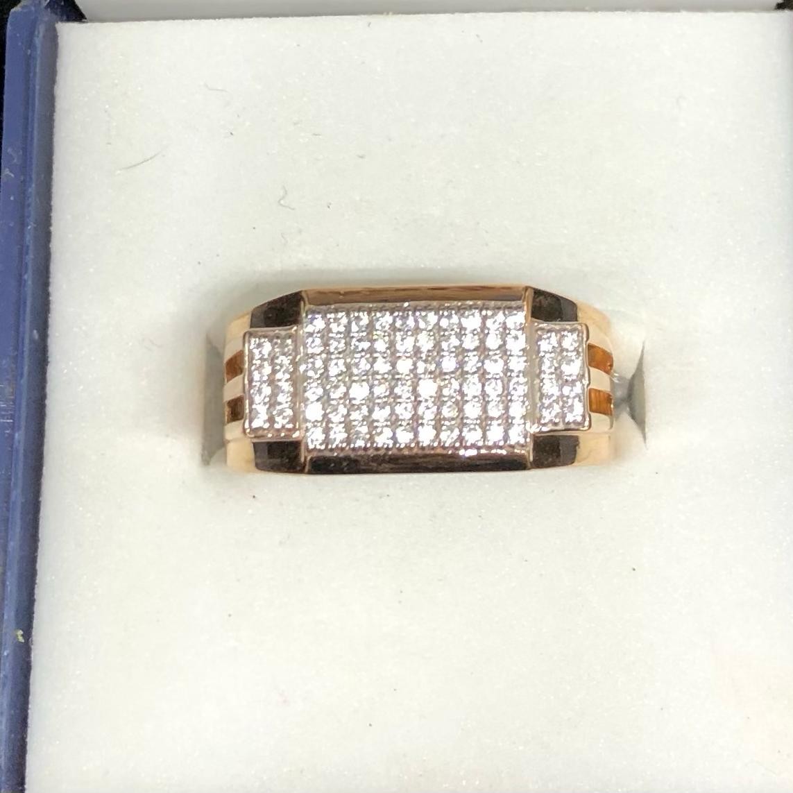 18K Gold Fancy Diamond Ring
