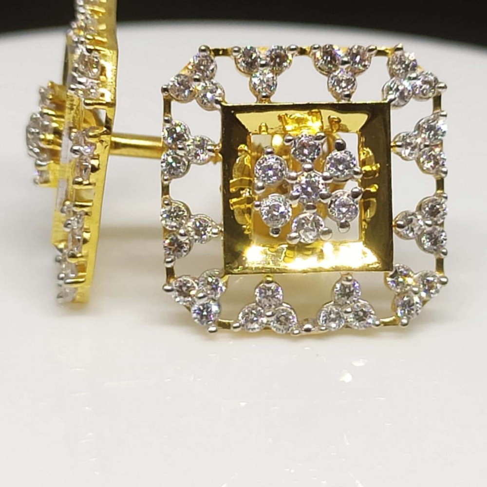 916 Gold Indian Women Earring