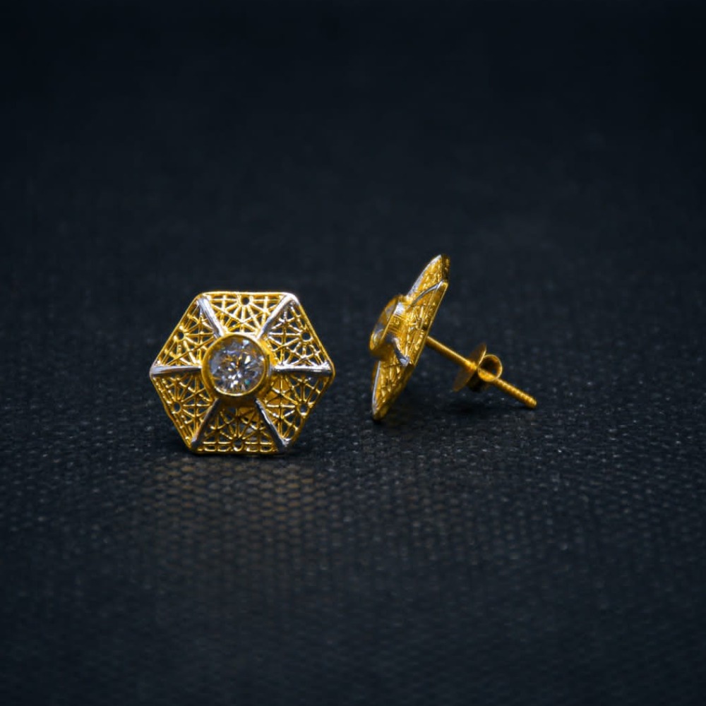 916 Gold Hexagon Design Earring