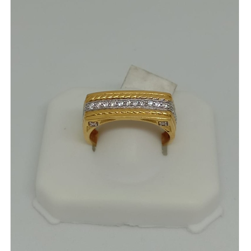 916 Gold CZ Designer Gents Ring MJ-R005