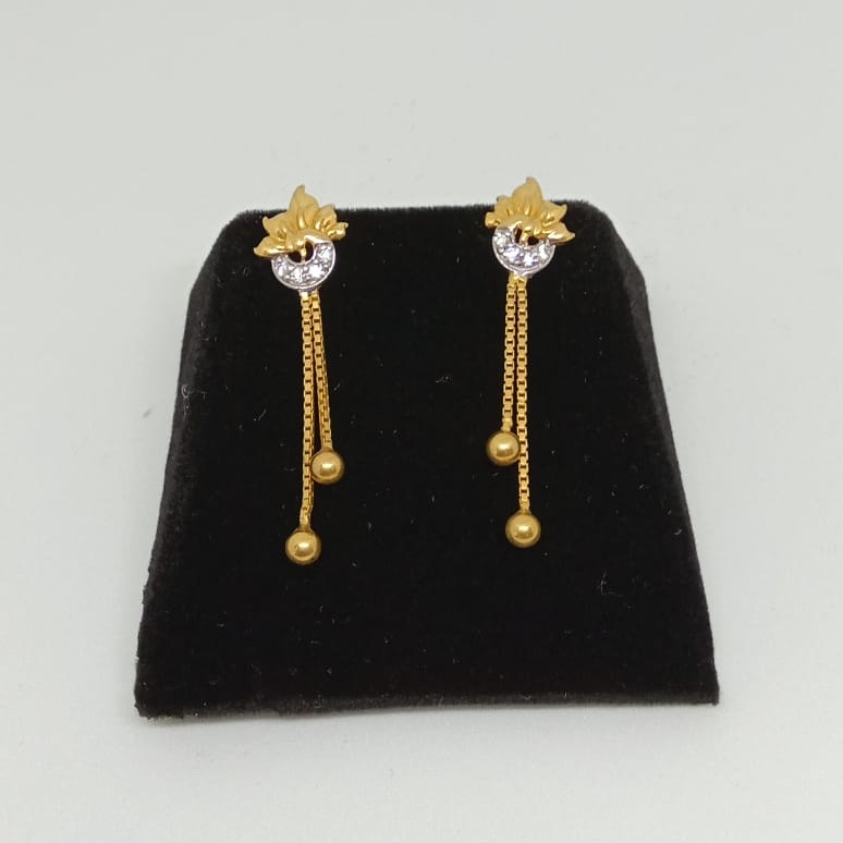 916 Gold Peacock Design Latkan Earring MJ-E003