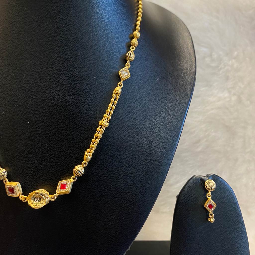 Antique Mala with tops - Image 4