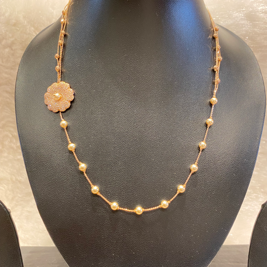 Italian rose gold chain with brooch