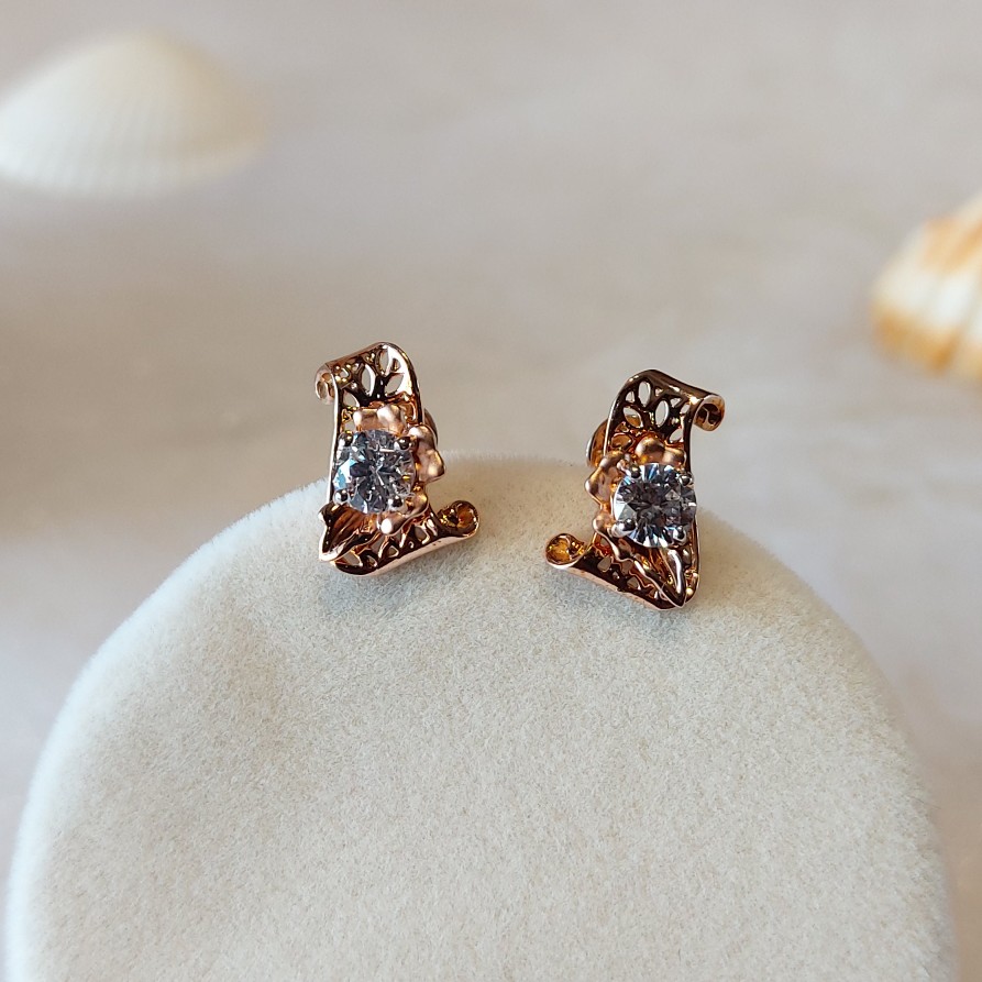 Rose Gold Pendant - Image 3