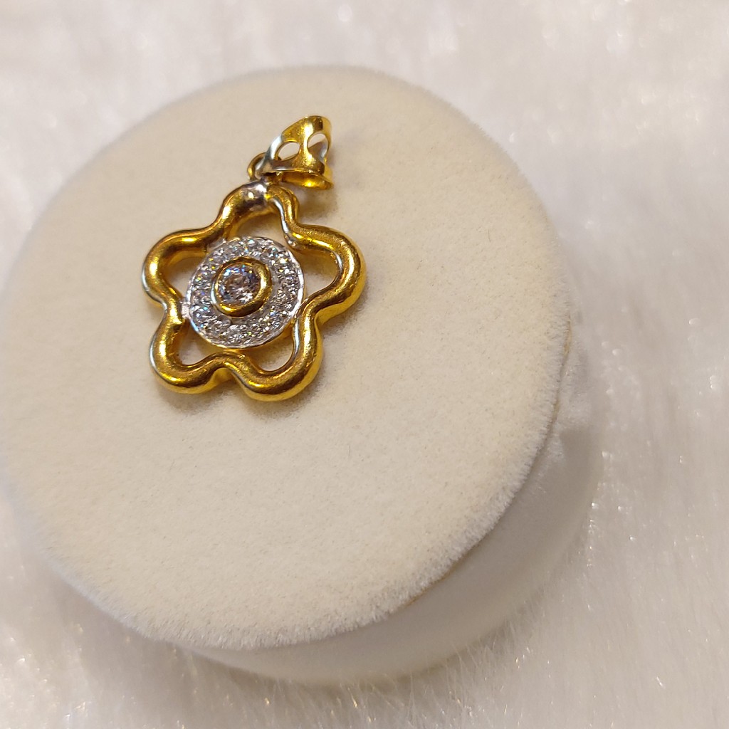 Pendant - Image 2