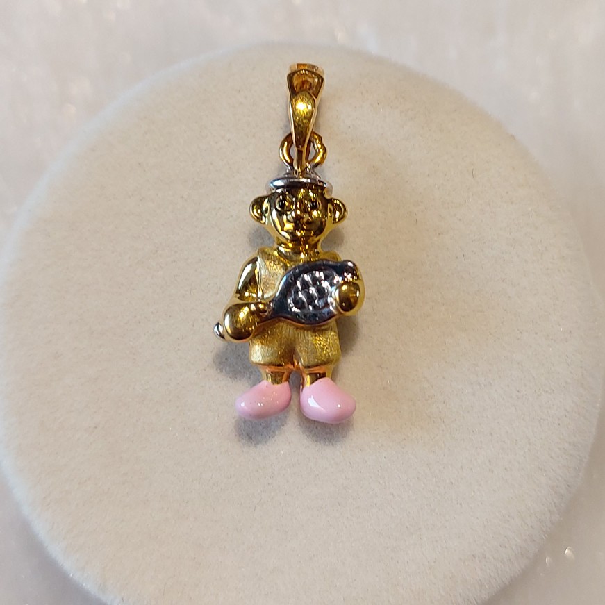 Pendant