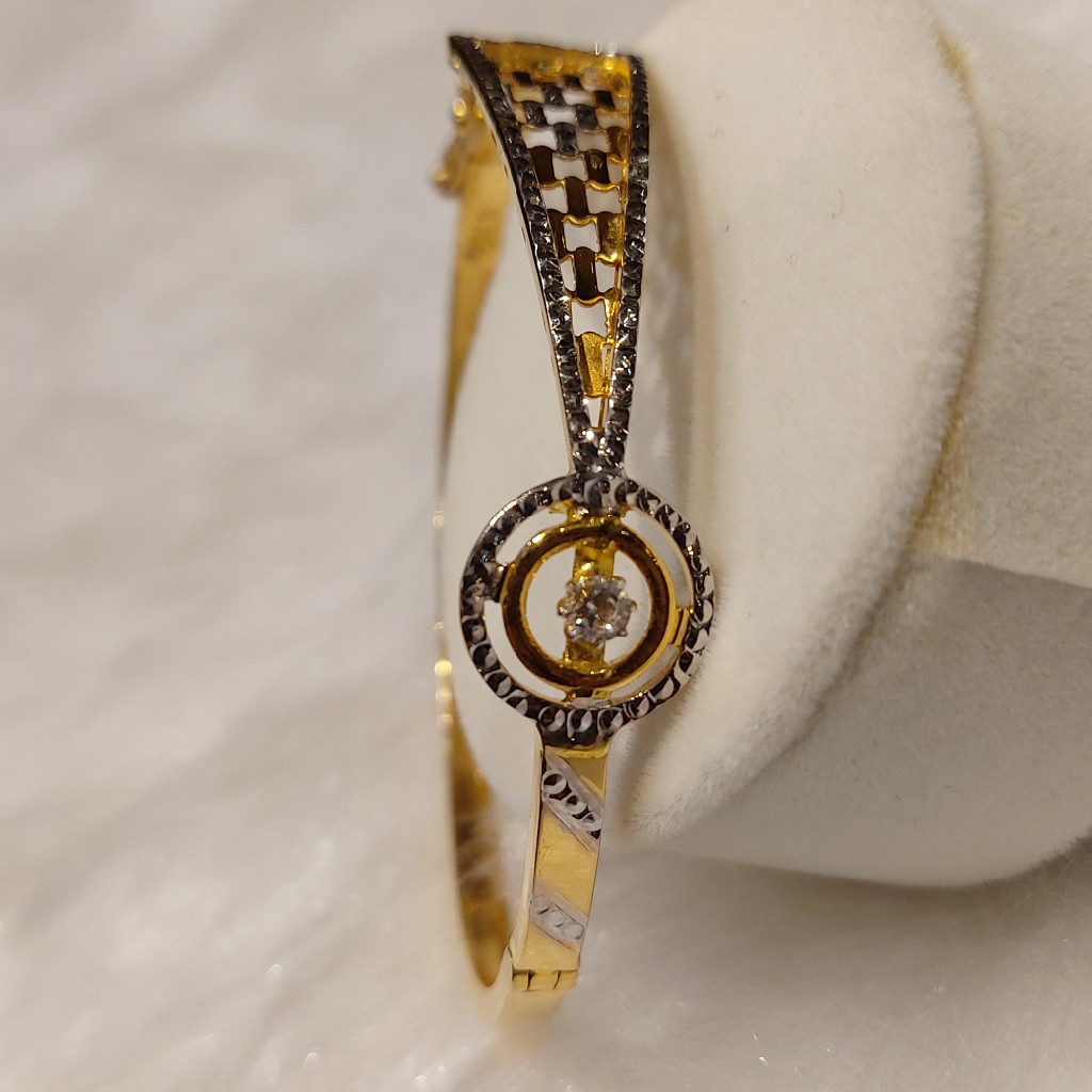 Ladies bracelet