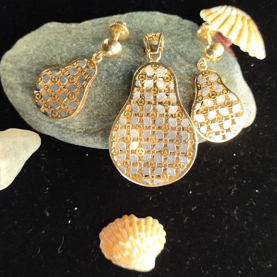 916 Gold Light Weight Pendant Set Bjps003
