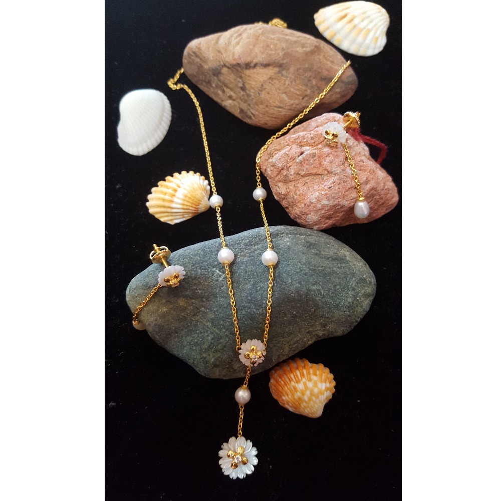 22Kt Gold Flower Design Pearl Mala BJ-M007