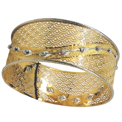 BANGLE WITH FANCY DESIGN
