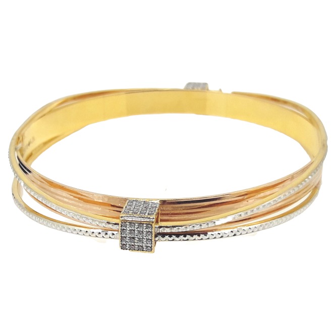 BANGLE WITH FANCY DESIGN
