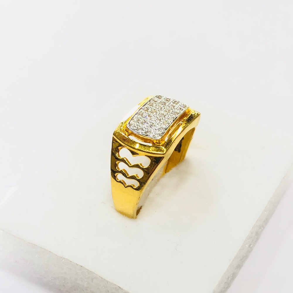 22kt, 916 HM, Yellow Gold AD with side Design Ring For Men JKR210