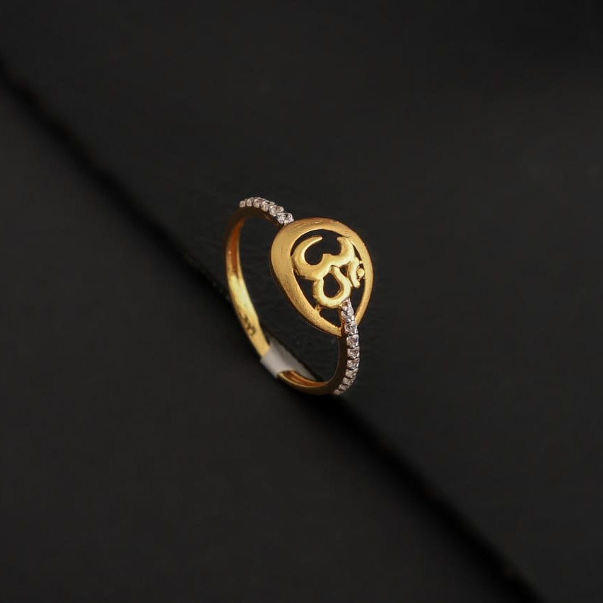 Ladies ring