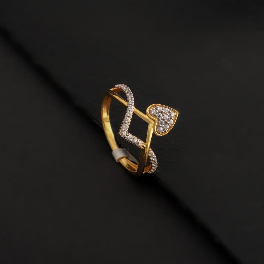 Ladies Ring