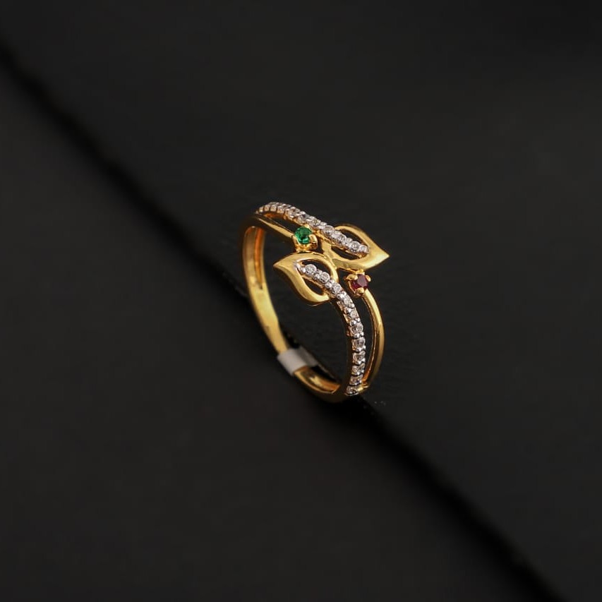 Ladies Ring