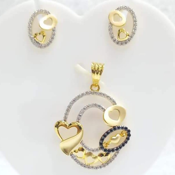 916 Gold CZ Pendant Set