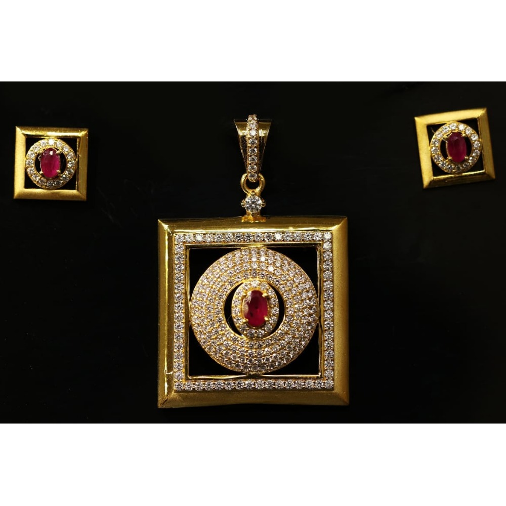22kt gold hallmark classic square design pendant set