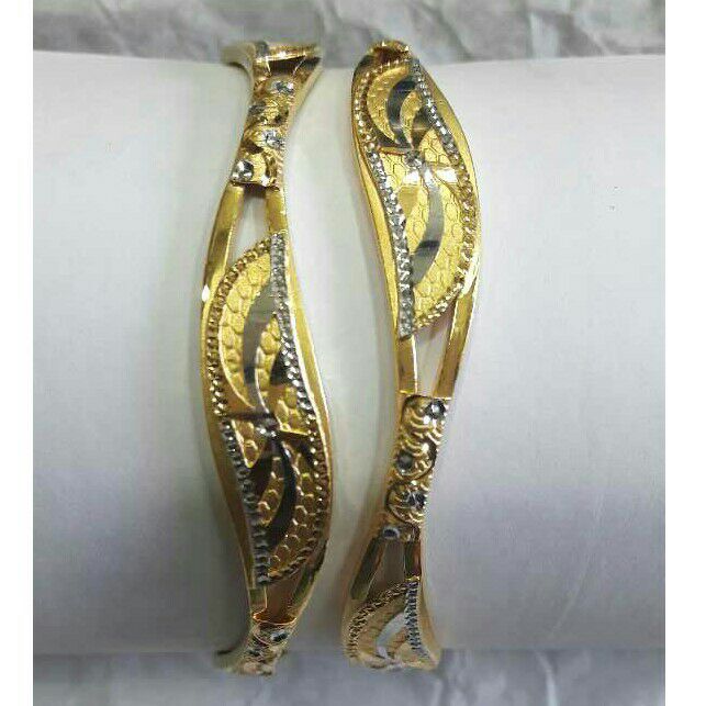 22KT Gold Designer Bangle